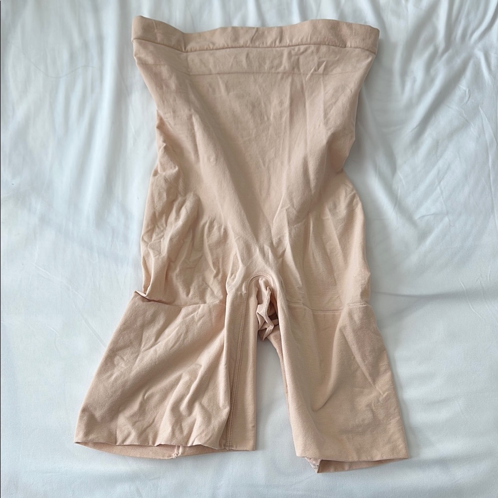 Spanx  Shapewear Shorts
